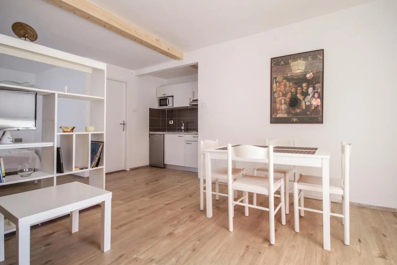 Studio La Boheme Rovinj Apartment
